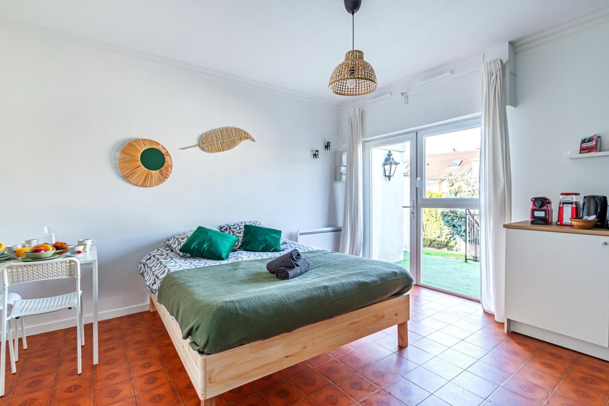 Appart'Hotel Nuiteejour Versailles Saint Cyr L'Ecole Экстерьер фото