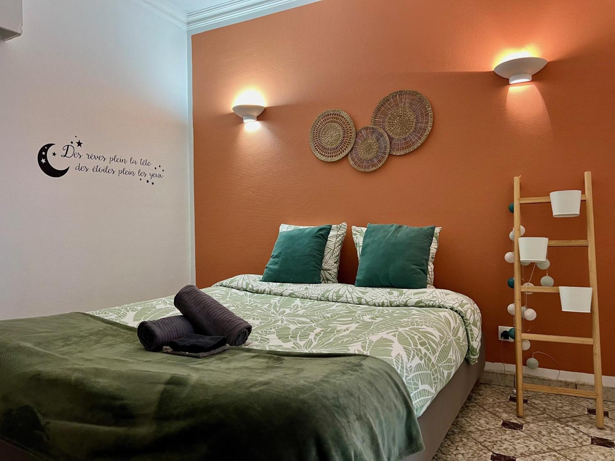 Appart'Hotel Nuiteejour Versailles Saint Cyr L'Ecole Экстерьер фото
