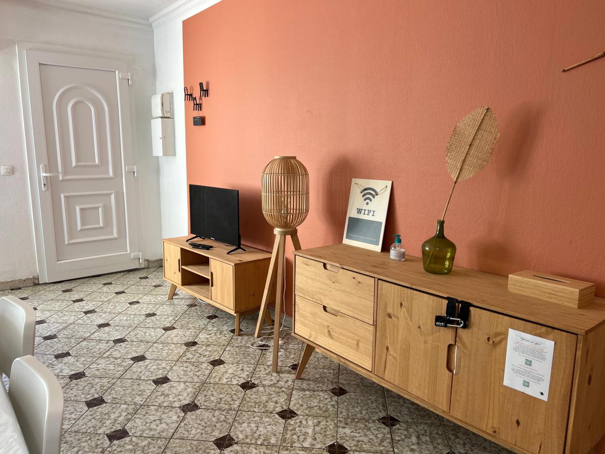 Appart'Hotel Nuiteejour Versailles Saint Cyr L'Ecole Экстерьер фото